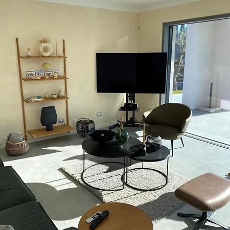 Lagoblu Вилла Костермано