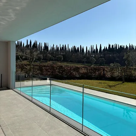 Lagoblu Villa *